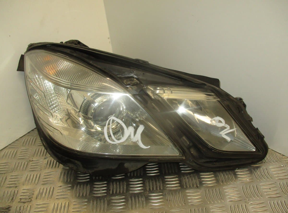 MERCEDES-BENZ 1LL010800-04 Headlight right MERCEDES-BENZ E-CLASS (W212) (2009-2016)