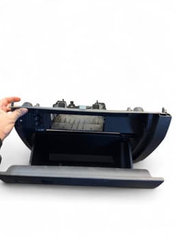VW 5NB857097C Glove Compartment Compl. VW TIGUAN II (AD, BW) (2016-2024) — thumbnail 9