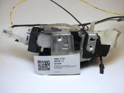 MERCEDES-BENZ A2307200835 Door Lock Front Right MERCEDES-BENZ SL-CLASS (R230) (2001-2012) — thumbnail 6