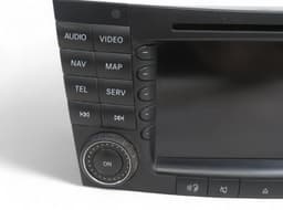 MERCEDES-BENZ A2118700089 A2118700189 A2118707190 Radio MERCEDES-BENZ E-CLASS (W211) (2002-2009) — thumbnail 2
