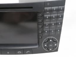 MERCEDES-BENZ A2118700089 A2118700189 A2118707190 Radio MERCEDES-BENZ E-CLASS (W211) (2002-2009) — thumbnail 3