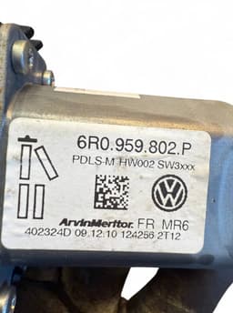 SKODA 6R0959802P Window Regulator Motor Front Right SKODA FABIA II (5J) (2006-2014) — thumbnail 7