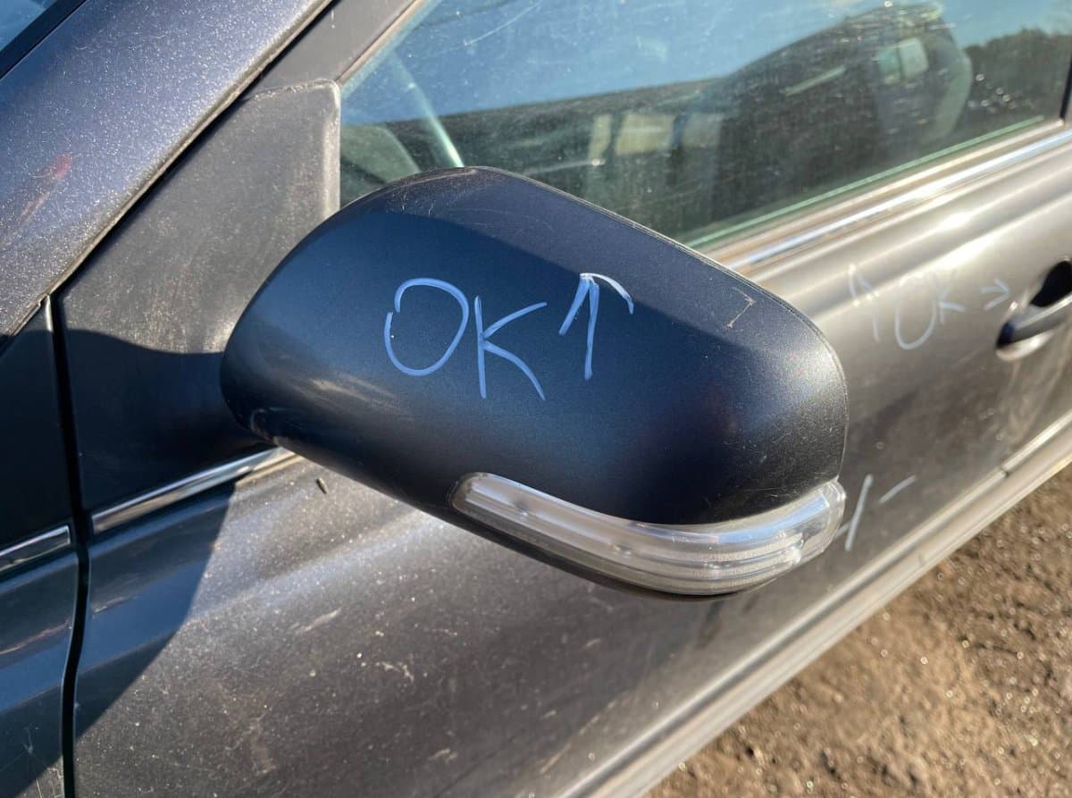 8790605180 Mirror left TOYOTA AVENSIS (T250) (2003-2008)