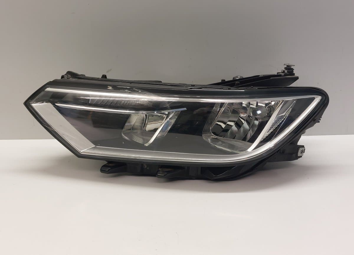 VW 3G1941005C 90049907 Headlight left VW PASSAT B8 (3G) / ALLTRACK (2014-2023)