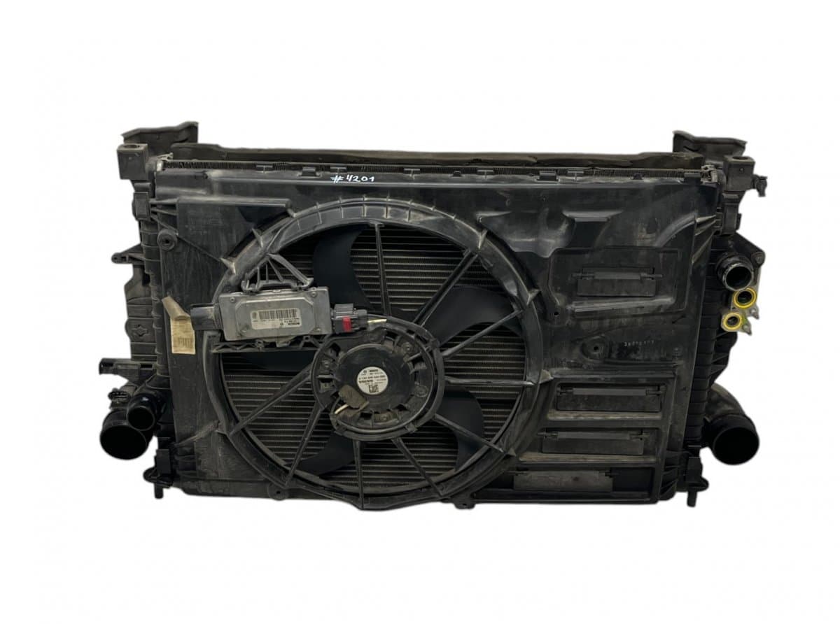 VOLVO 1137328713 31338764 31319166 Radiator set VOLVO V40 (2012-2019)