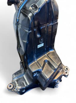 AUDI 4M0131878 4M0131878BF 4077005BC 4077203AC 4077203AC AdBlue tank AUDI Q7 (4MB, 4MG) (2015-) — thumbnail 8