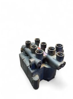 AUDI 4M0616013A Air suspension valve block AUDI Q7 (4MB, 4MG) (2015-) — thumbnail 4