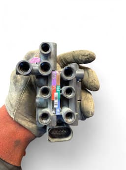 AUDI 4M0616013A Air suspension valve block AUDI Q7 (4MB, 4MG) (2015-) — thumbnail 7