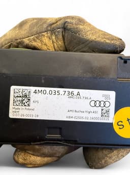 AUDI 4M0035736A Audio input / USB socket AUDI Q7 (4MB, 4MG) (2015-) — thumbnail 5