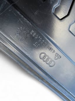 AUDI 4M0061182 Luggage compartment rubber mat AUDI Q7 (4MB, 4MG) (2015-) — thumbnail 8