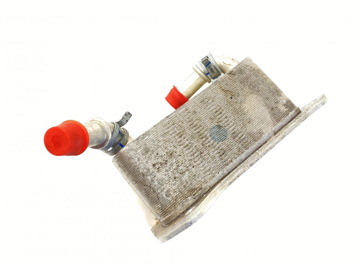 31439996 Engine Oil Cooler VOLVO XC40 (536) (10.17-)