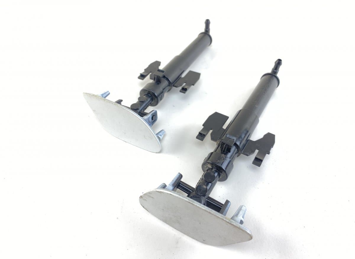 VOLVO 32229278 32229279 Headlight washer nozzle set VOLVO XC40 (536) (10.17-)