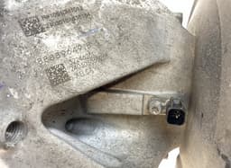 VOLVO 32246251 Wheel bearing housing rear right VOLVO XC40 (536) (10.17-) — thumbnail 3