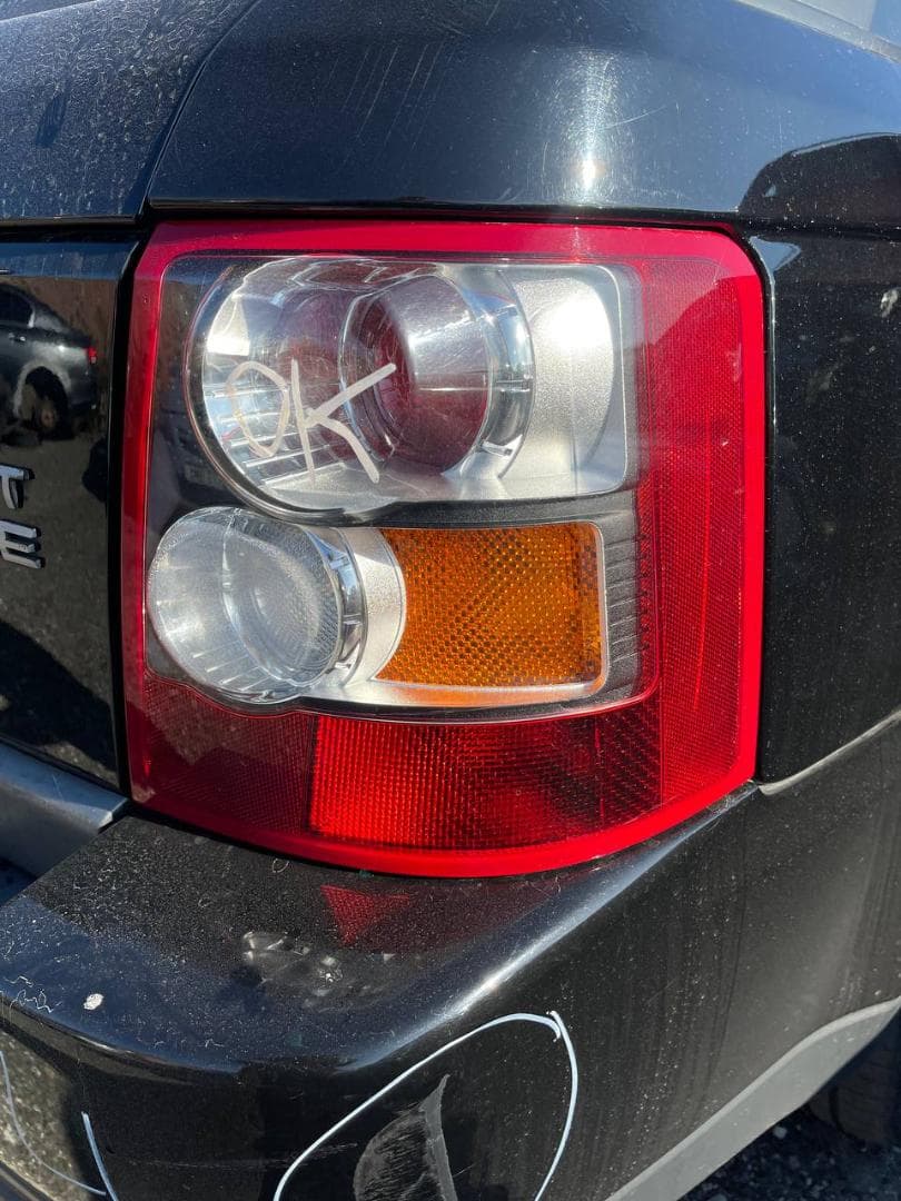 LAND ROVER XFB500440 Tail light, right LAND ROVER RANGE ROVER SPORT I (L320) (2005-2013)