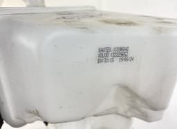 VOLVO 32229650 Window washer reservoir VOLVO XC40 (536) (10.17-) — thumbnail 6