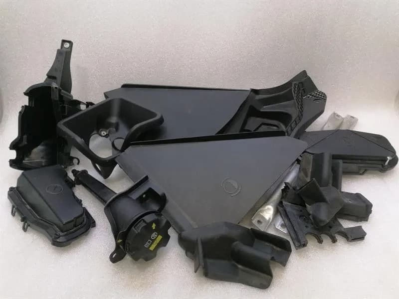 ROLLS ROYCE ROLLS ROYCE WRAITH RR5 COUPE ENGINE COVER SET 6987618 RIGHT HAND DRIVE RHD-