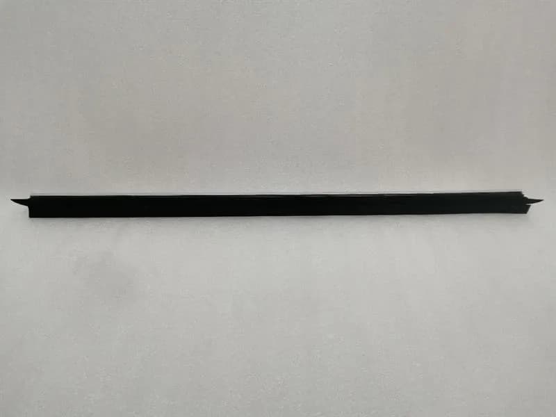 ROLLS ROYCE PHANTOM MK7 VII 7 51217141769 LEFT REAR DOOR weatherstrip, -