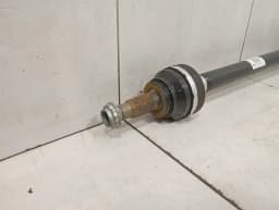 ROLLS ROYCE Rolls Royce Wraith RR5 Drive Shaft Rear Right 33208654608 RRH Drive Shaft — thumbnail 3