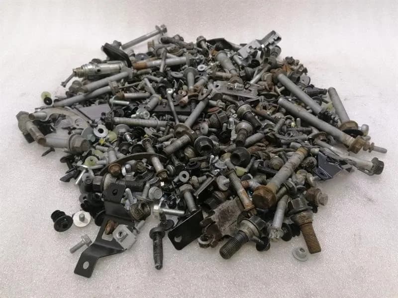 ROLLS ROYCE Rolls Royce Phantom MK7 VII 7 Screws bolts from one car set screws-