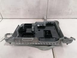 TESLA Tesla Model 3 Long Range Electronic Module 1583991-01-C Controller BCM — thumbnail 3