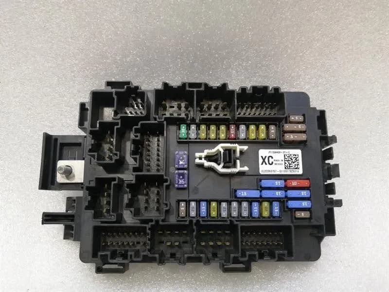 TESLA Tesla Model X P100D Fuse Box 1034409-01-C Fuse Box