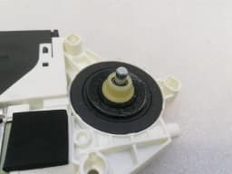 PORSCHE Porsche 911 997 door window motor 99762419200 window regulator motor passenger — thumbnail 6