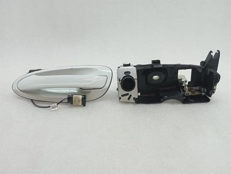 Porsche Cayman 981 GT4 Door Handle 981537645 LH LHD Door Handle
