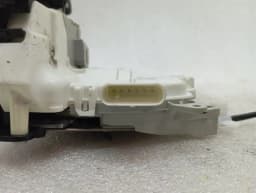 PORSCHE Porsche Cayman 981 GT4 Door Lock 8J1837016E RH LHD Door Lock Re- — thumbnail 6