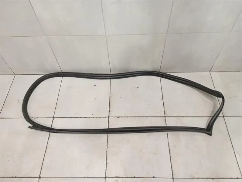 Porsche Cayman 981 GT4 Door Seal 98153707602 Right Door Seals -