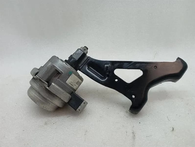 PORSCHE Porsche Cayman 981 GT4 engine mount 98137505980 engine mount PADM right bracket-