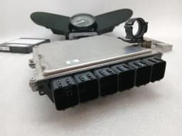 PORSCHE Porsche 911 992 Turbo S Engine ECU Set Cluster + DME 992907115 Engine ECU — thumbnail 9
