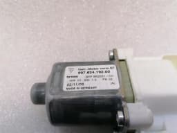 PORSCHE Porsche 911 997 door window motor 99762419200 window regulator motor passenger — thumbnail 5
