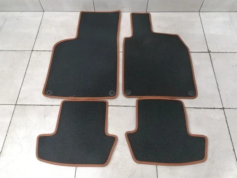 PORSCHE PORSCHE 911 992 FLOOR MATS COGNAC LEATHER HERITAGE RIGHT HAND DRIVE RHD-