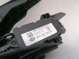 PORSCHE Porsche 911 997 GT3 RS Throttle Pedal (Electrical) 99742301902 Throttle Pedal- — thumbnail 5
