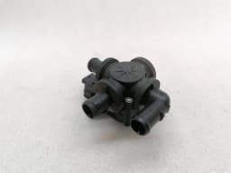 PORSCHE Porsche Taycan 9J heater valve 9J1963375J heater valve - — thumbnail 1