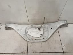 PORSCHE Porsche 911 991 holder bracket 9A137501408 holder carrier — thumbnail 3