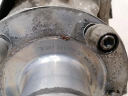PORSCHE Porsche 911 991 Turbo Left Front Hub Central Lock 99134165724 Wheel Bearing Housing - — thumbnail 7