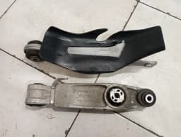 PORSCHE Porsche Cayman 981 GT4 Left Front Hub 99134115780 Wheel Bearing Housing Front Left - — thumbnail 4