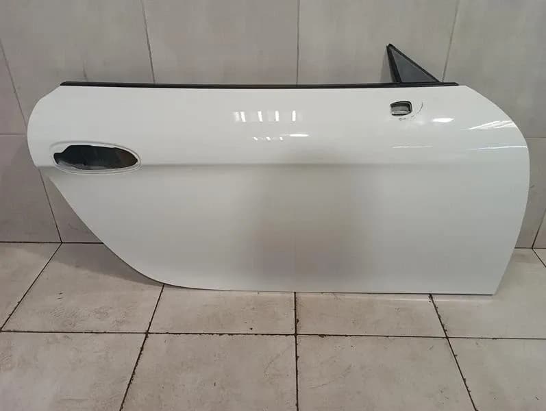 PORSCHE Porsche Cayman 981 GT4 right front door 98153191203 door front right-