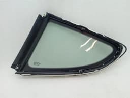 PORSCHE Porsche Cayman 981 GT4 Right Rear 1/4 Glass 98154311205 Door Glass 1/4 Rear RH- — thumbnail 3