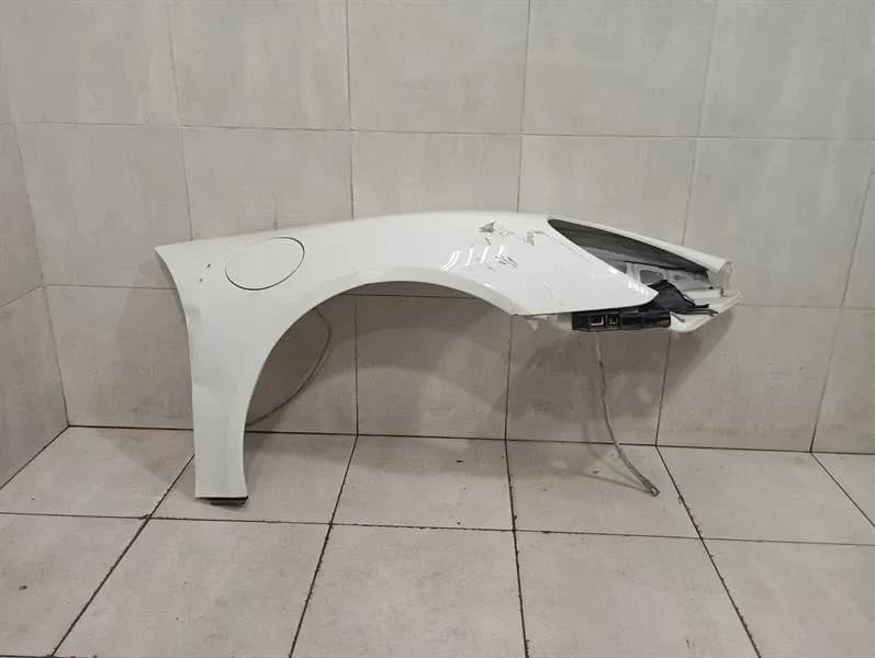 Porsche Cayman 981 GT4 Right Wing 98150303200 Front Right Fender