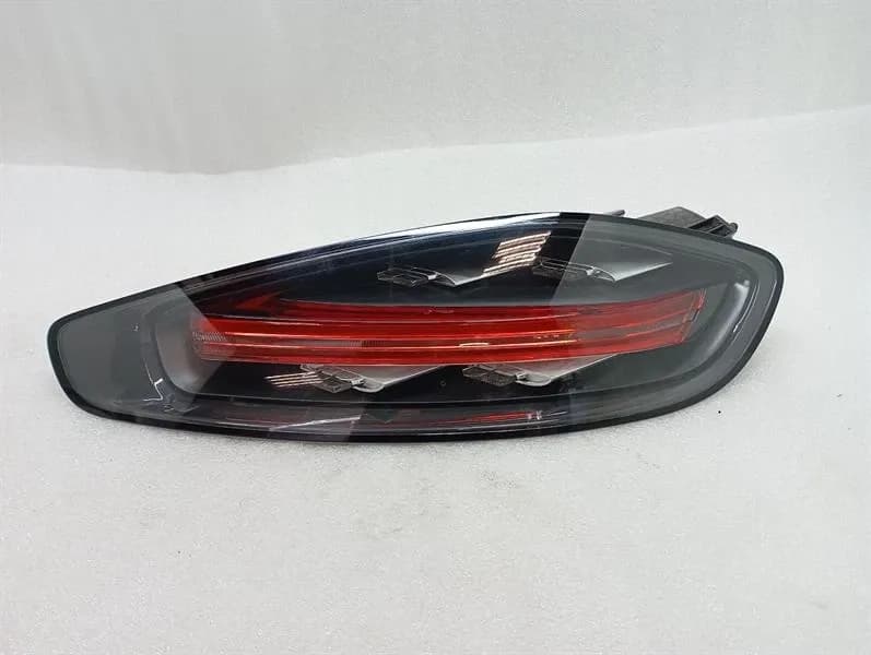 PORSCHE Porsche Cayman 718 right rear light 982945096M tail light rear right-