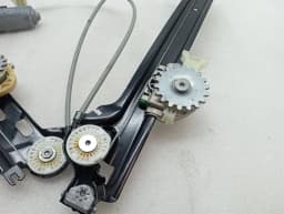 PORSCHE Porsche Cayman 981 GT4 Right Front Door Winder 99154207602 Front Window Regulator Re- — thumbnail 5