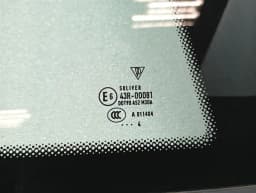 PORSCHE Porsche 911 991 Right Rear 1/4 Glass 991543112 Door Window 1/4 Rear RH- — thumbnail 4