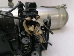 ROLLS ROYCE Rolls Royce Ghost Series II Air Suspension Pump 6886059 Compressor Air Suspension- — thumbnail 8