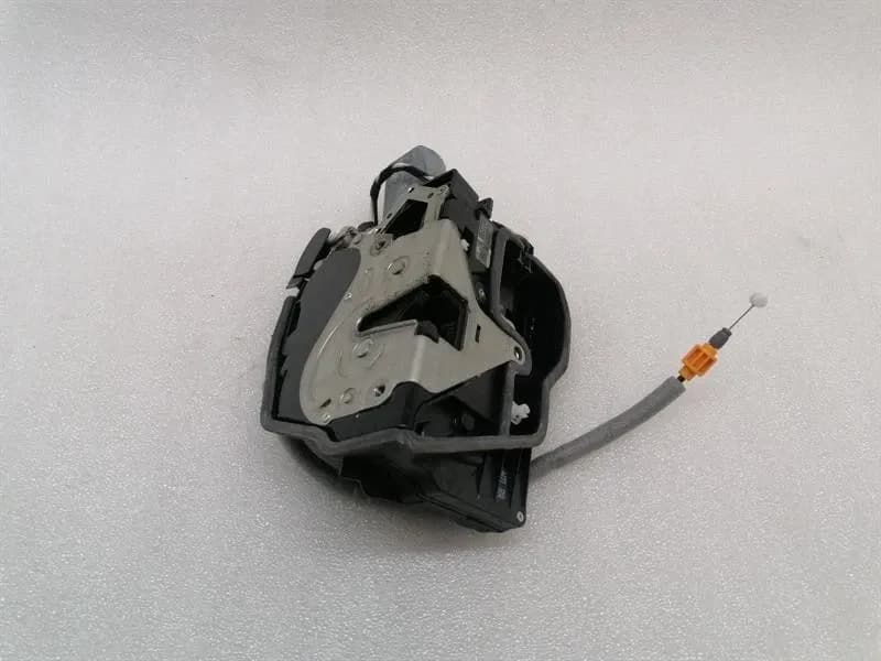 ROLLS ROYCE Rolls Royce Phantom MK7 VII 7 door lock 51227202139 rear left door lock -
