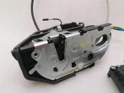 ROLLS ROYCE Rolls Royce Wraith RR5 COUPE Door Lock 7312408 RH LHD Door Lock - — thumbnail 4