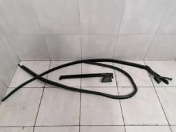 ROLLS ROYCE ROLLS ROYCE WRAITH RR5 COUPE Right Door Seal 51727376404 Right Door Seals - — thumbnail 2