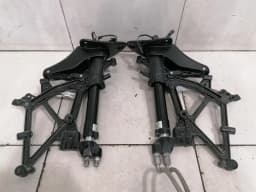 MCLAREN McLaren 720S coupe 14A1175CP rear spoiler hydraulics Aero brake cylinder set- — thumbnail 4