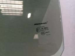 MCLAREN McLaren 600LT Spider Left Front Door Glass 13A0431CP Door Window Front Left — thumbnail 3